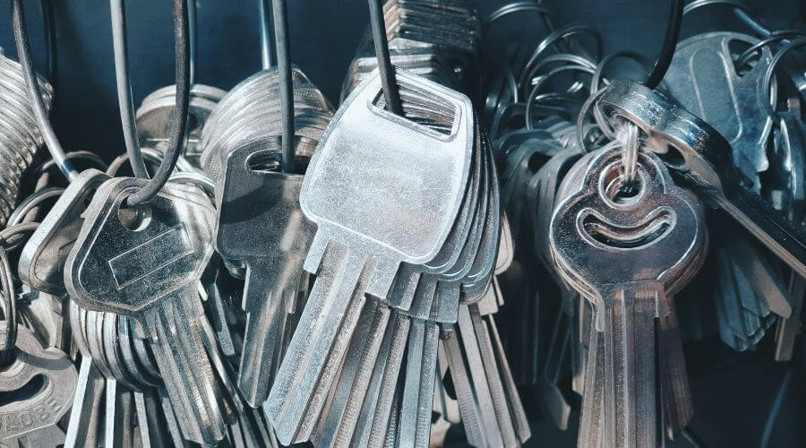 Professional gutter cleaning in Munfordville, KY